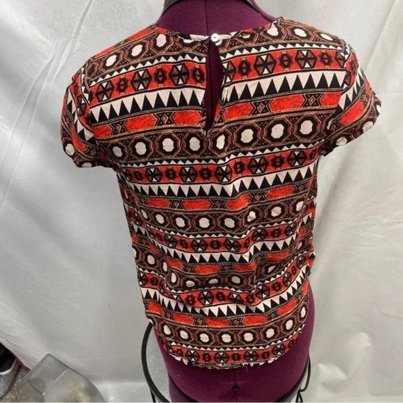 H&M Aztec Pattern Shirt - Picture 8 of 9
